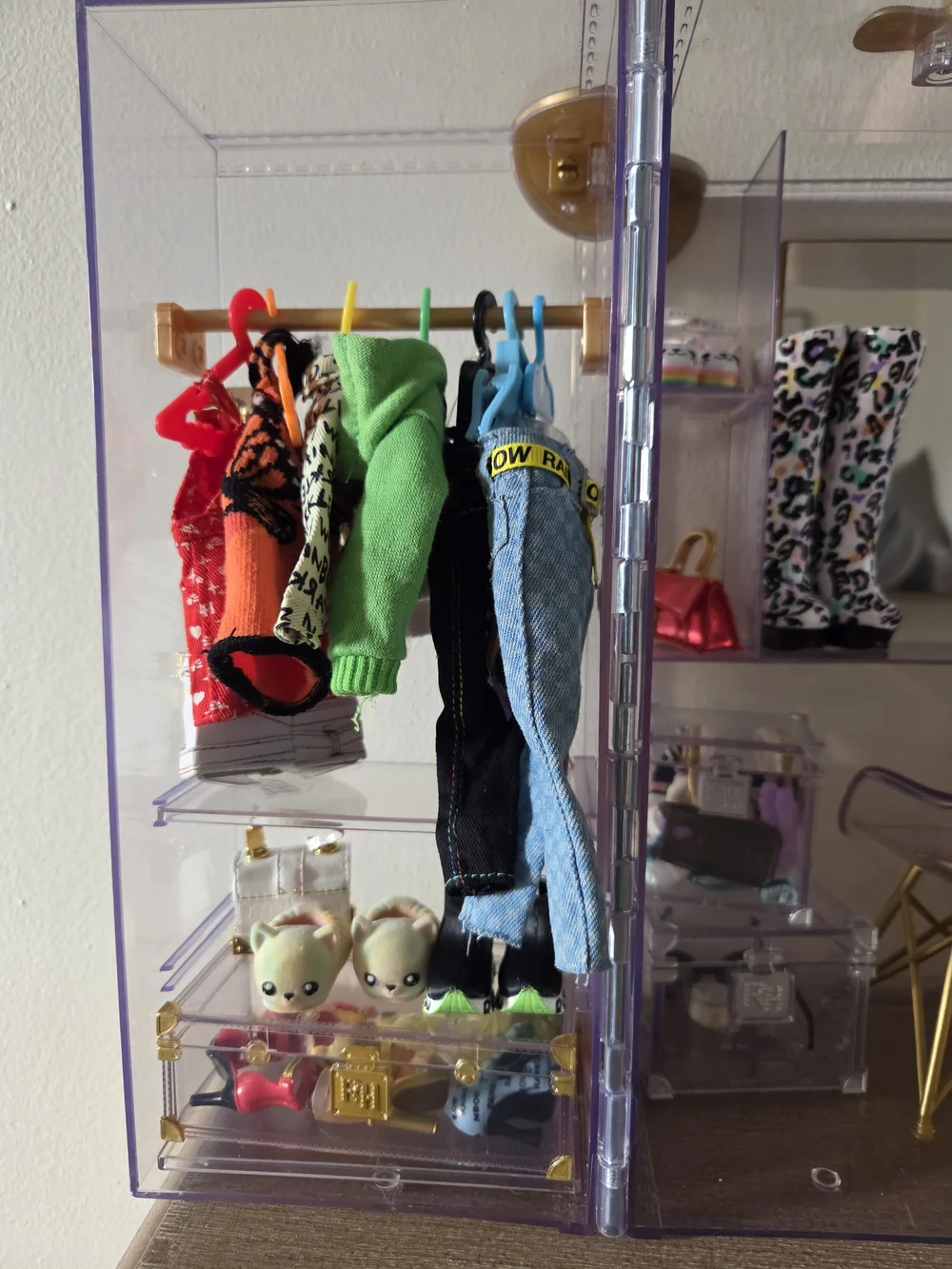 Rainbow High Deluxe Fashion Closet